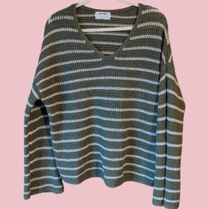 Old Navy Olive and White V-Neck Crochet Sweater